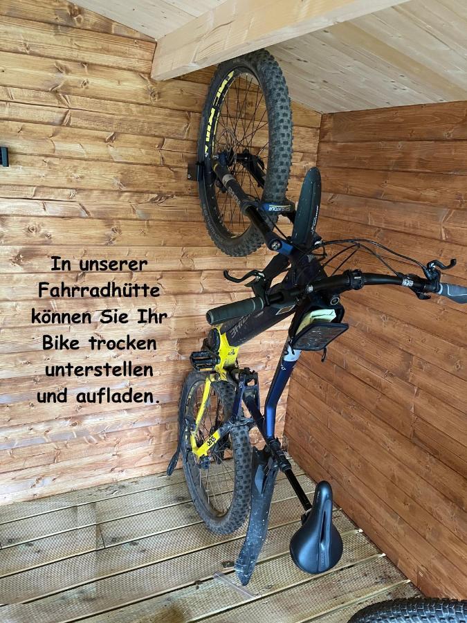 Altes Doktorhaus - Hotel Garni Willingen  Esterno foto