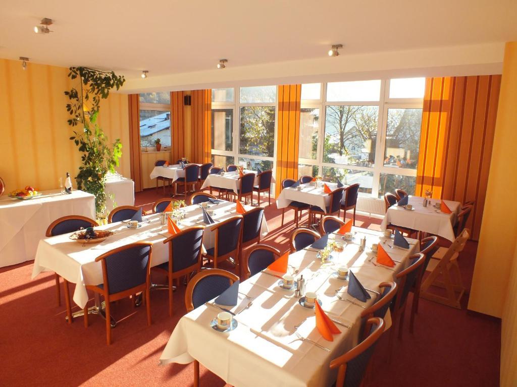 Altes Doktorhaus - Hotel Garni Willingen  Esterno foto